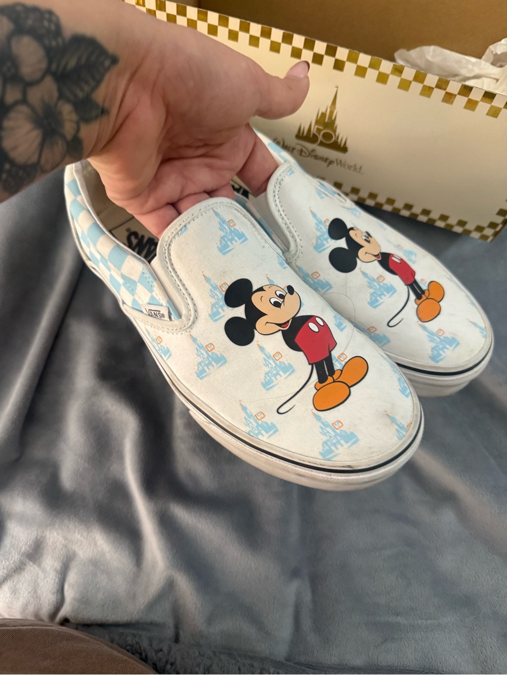 Vans x Disney Mickey Mouse Slip-Ons Women's size 8.5